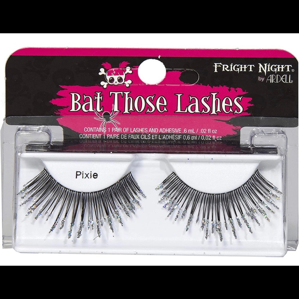 Bat Those Lashes™️ Ardell Halloween Lashes in Style Pixie.